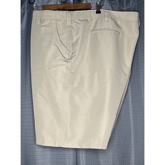 Propper® Khaki Edgetec Tactical Short  F5908 Men’s Size 56 - Picture 1 of 14